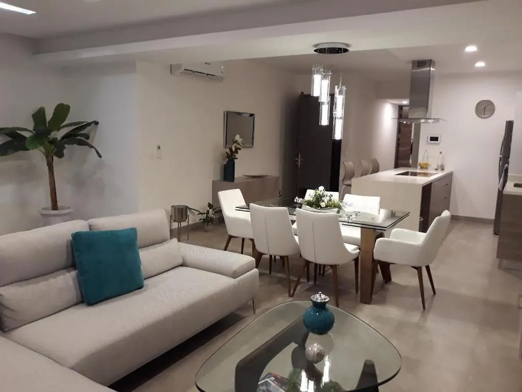 Lujoso Departamento En La Quinta Avenida Apartment Playa del Carmen Mexico