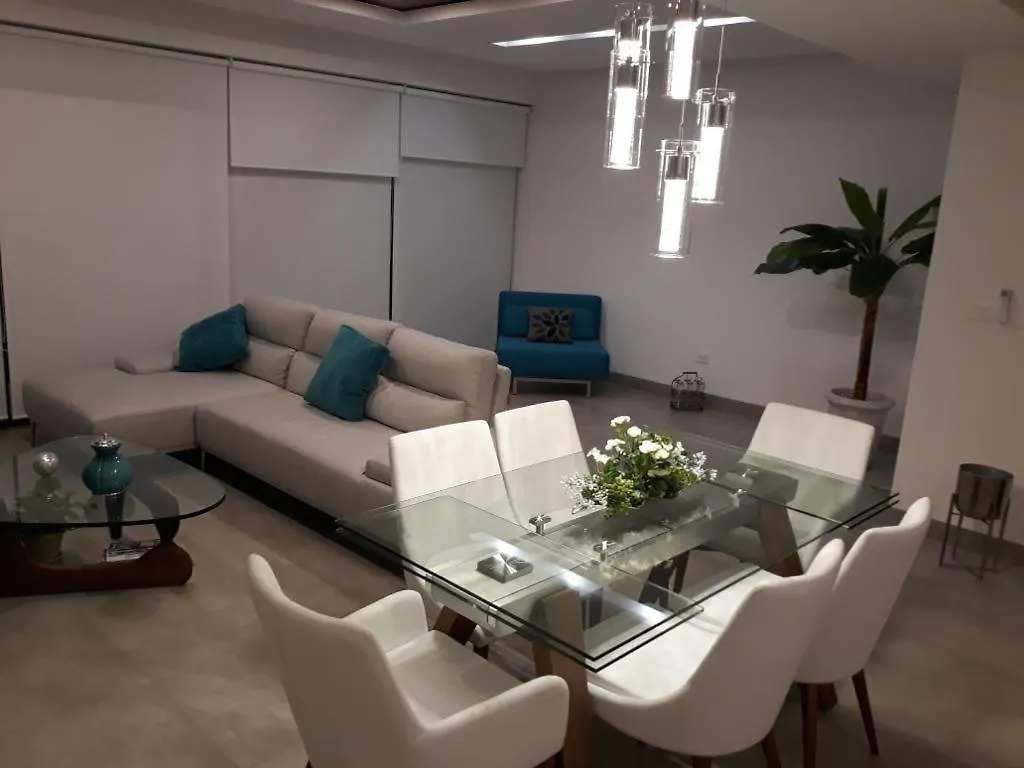 Lujoso Departamento En La Quinta Avenida Apartment Playa del Carmen